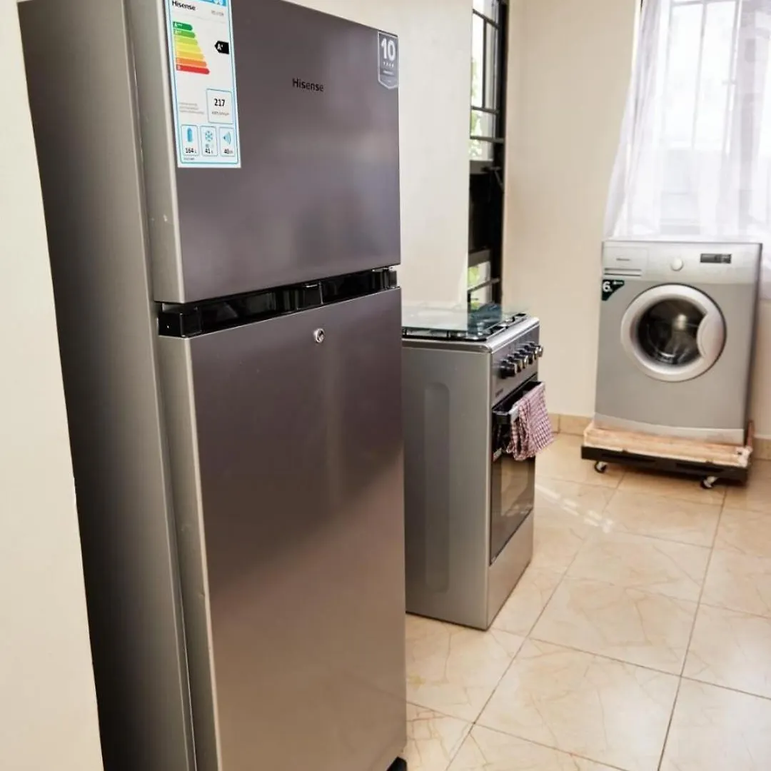 Tranquil - 2 Bedroom Spacious Condo With Wifi, 20 Mins From Kampala Center 0*,